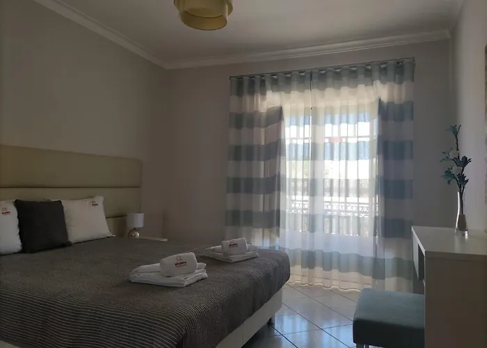 Apartament Bicos By